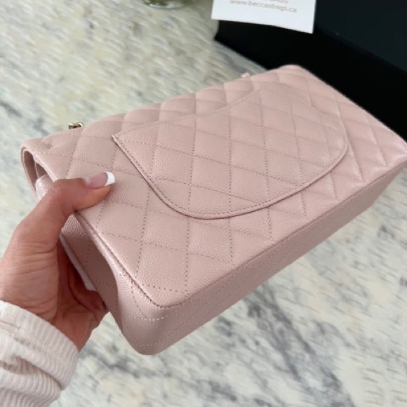 CHANEL CLASSIC FLAP BAG (AUTHENTIC) - Picture 5 of 13